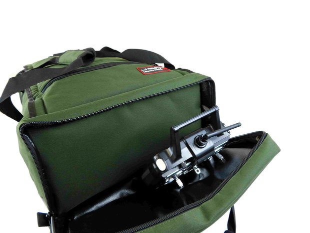 sight tackle baitboat deluxe medium bag